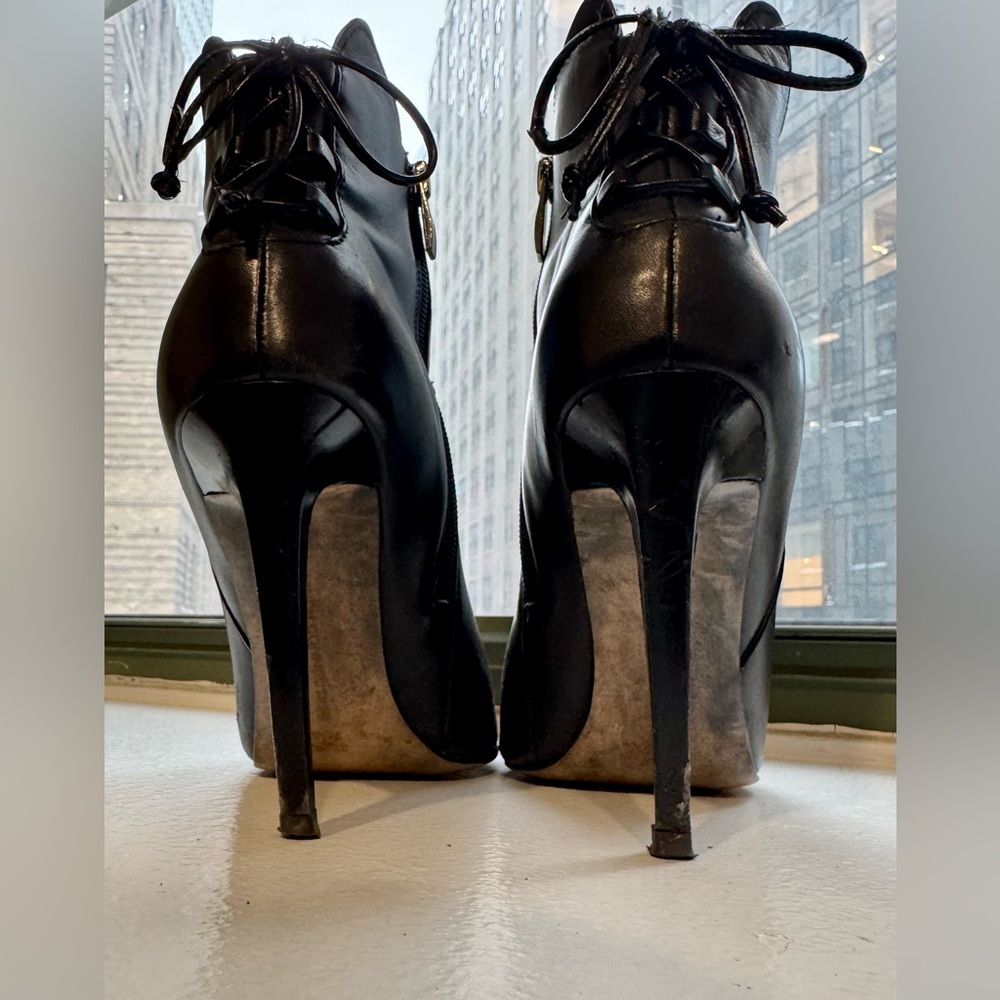 French Connection Black Leather Ankle Booties – Size 7 - Picture 5 of 9